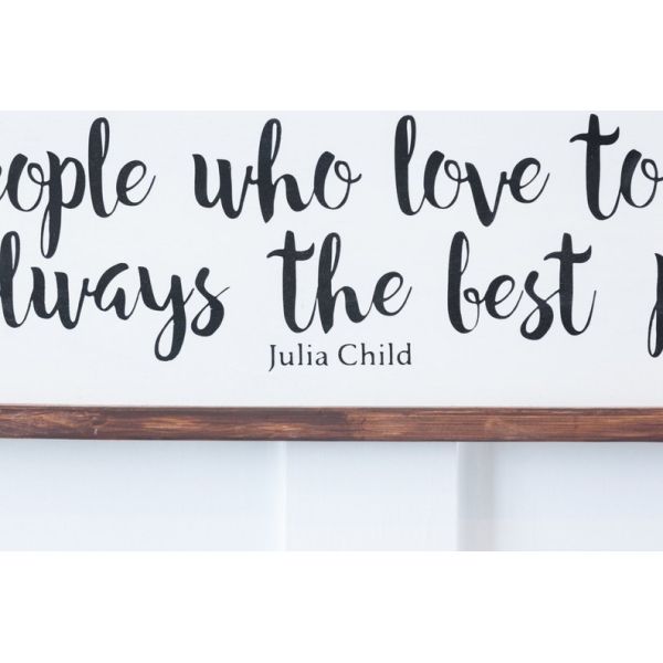 Love Home Decorative Wooden Plaque Signs ,Smooth Edge, Vintage Style, Durable Wooden Wall Plaques