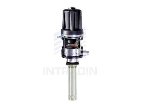 9 / 1 Air Driven Heavy Duty Oil Pump For  5 - 12 Bar Air Inlet Pressure Anti - Corrosion