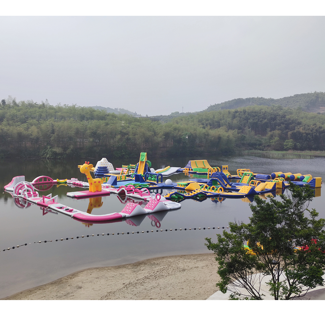 Custom Inflatable Water Park Floating Aqua Park for Resort Sea Lake Durable Inflatable Water Playground Equipment