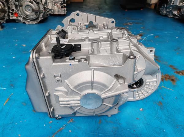 2014-2021 Geely Boyue 1.8T 4WD DSI575F6 Assemblage de transmission automatique 3043001300