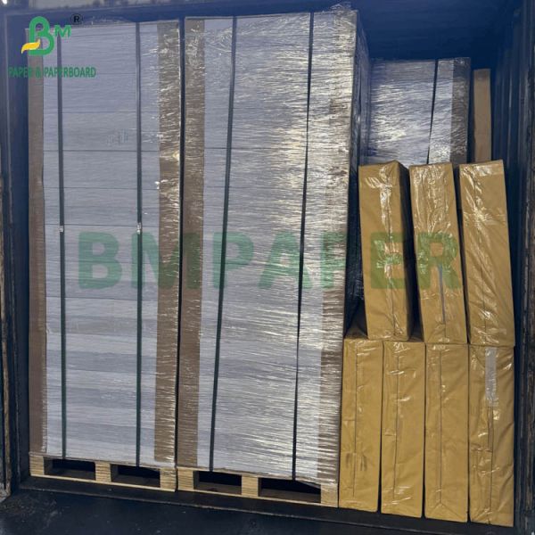 3 Ply Corrugated Board Uncoated White 2 Sides E Flute F Flute 78x108cm 70x100cm 3 plis en carton ondulé blanc non recouvert 2 côtés E flûte F flûte 78x108cm 70x100cm