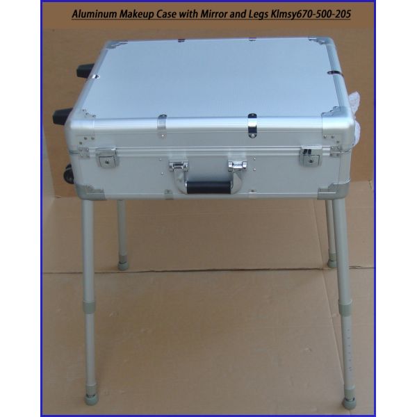 Aluminum Makeup Case with Mirror and Legs KLMSY670-500-205
