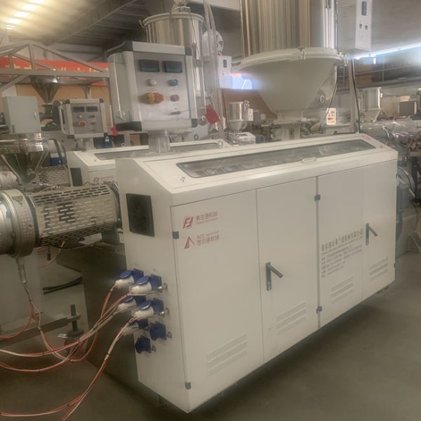 Одиночный штрангпресс 100kg/H трубы водопровода HDPE PLA винта