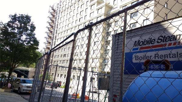 chain link temporary construction fence panels 6FT X 10F Mesh 2 3/8  x 2 3/8 ( 60mm x 60mm ) x 12 gauge wire