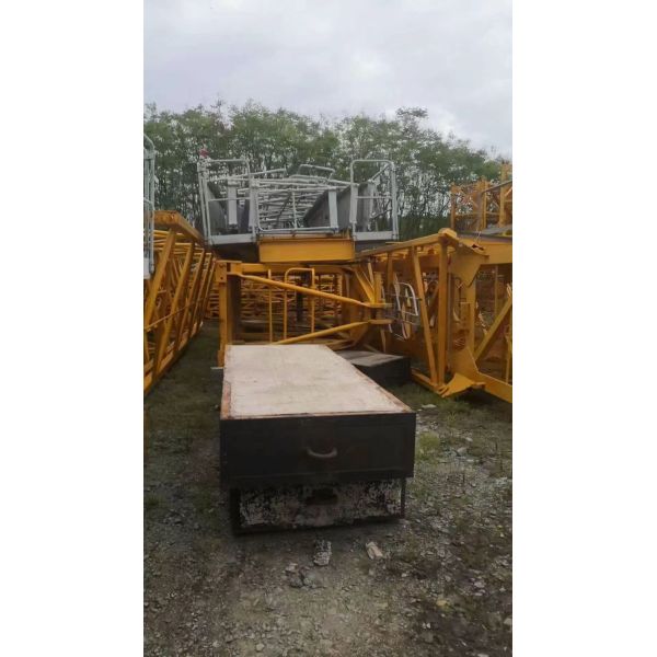 50m Electric Control Heavy Lift Tower Crane For High Rise Construction