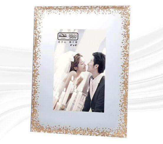 High Hardness A4 Glass Photo Frame / Museum Glass Picture Frames Durable