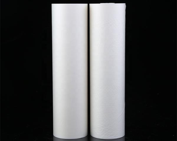 350mm 30mic Anti-Scuff Glossy BOPP Thermal Lamination Film For Printing And Packaging