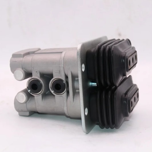 Педальный клапан экскаватора 14612097 14515047 для Ec210 240 290 360 460 480