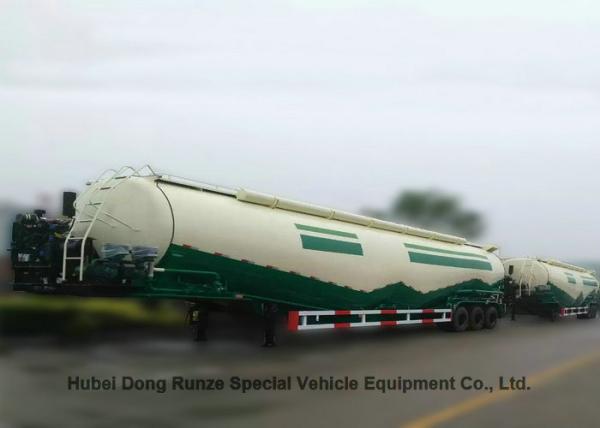 Tri Axle Tank Semi Trailer For Cement Bulk Powder Carry High Loading Capacity