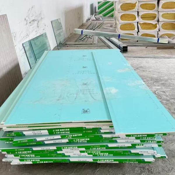 4*8 Ft Gypsum Wall Board With 1200X2400Mm Non Combustible Core Water Resistant Sheetrock