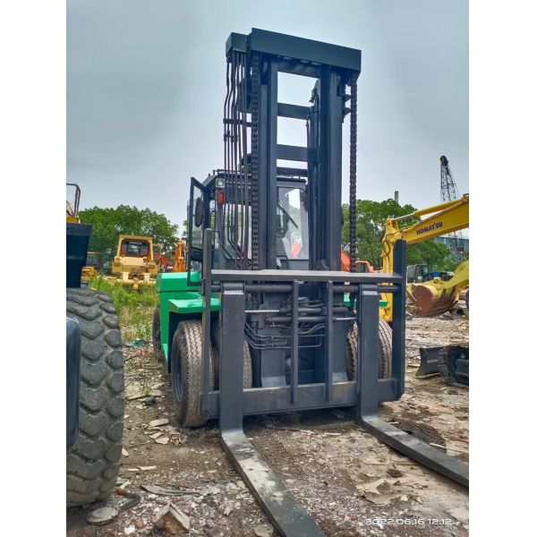 Mitsubishi FD150 Second-Hand Forklift in Good Condition for Other Bucket Capacity