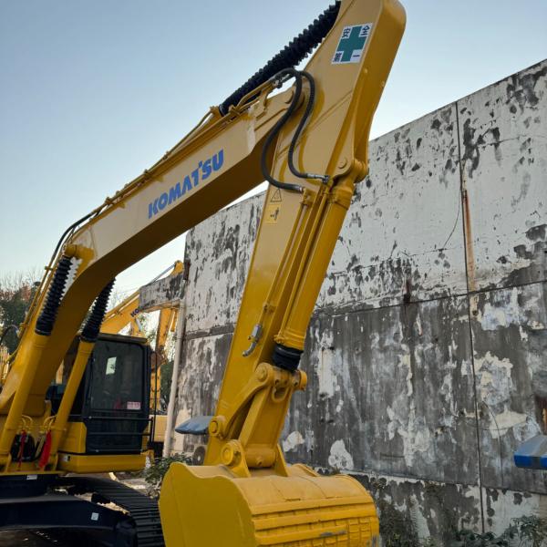 Original Japan Used Excavator Komatsu PC200 Second Hand Excavator With High Quality