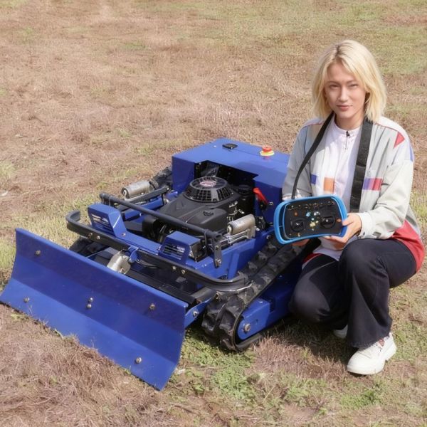 Factory Direct Sales Industrial Grade Cordless Track Width 150mm Snow Shovel