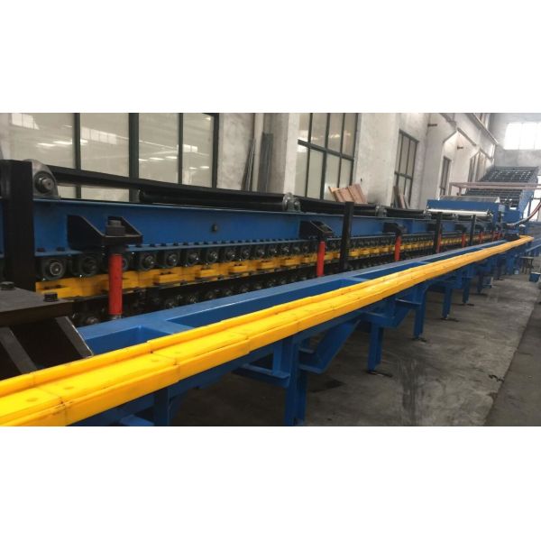 Automatic Continuous Sandwich Panel Line , High Pressure Polyurethane Foam Machine