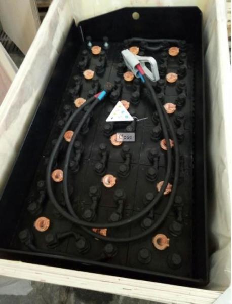 Electric Stacker / Forklift Traction Battery 48V 550Ah/5hrs Long Life