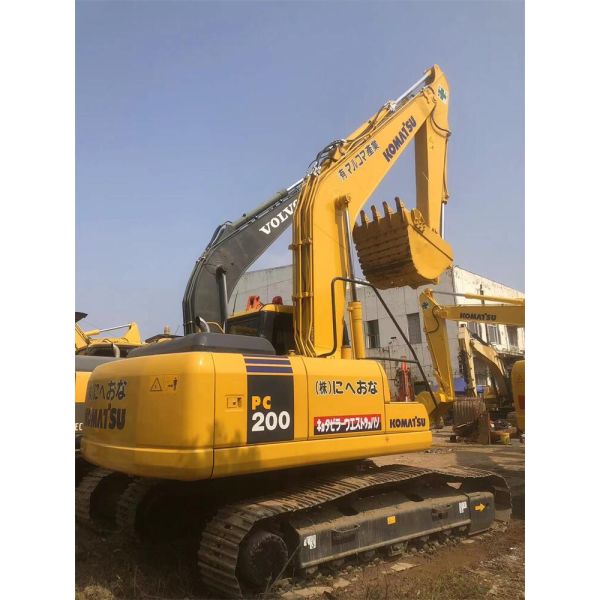 Crawler Chain Moving Type 20t Used Komatsu PC200-7 Excavator with Cummins Engine