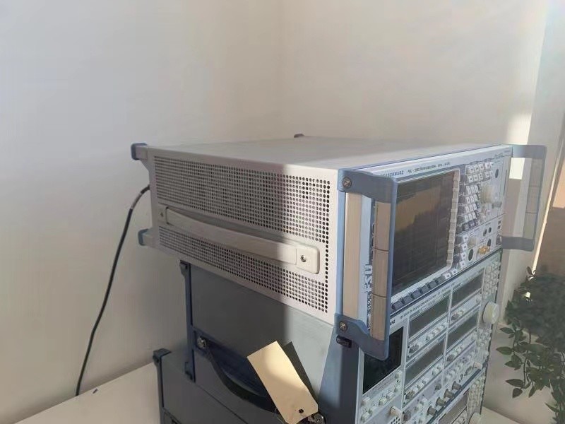 Анализатор радиочастоты Benchtop Bluetooth, Rohde и Schwarz FSU50