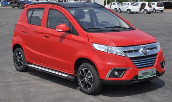 Left Hand Drive EV Electric Hatchback 70km/H For Family