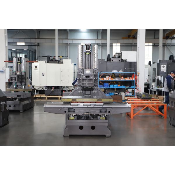 VMC1160 5 Axis CNC Machine Center Roller Guide Vertical Milling System for Aluminum Processing