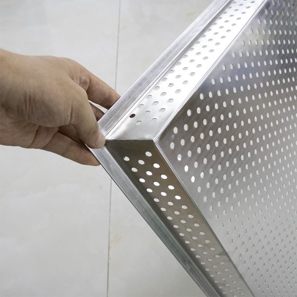 Durable 316L Stainless Steel Aluminum Dry Food Tray With Round Holes