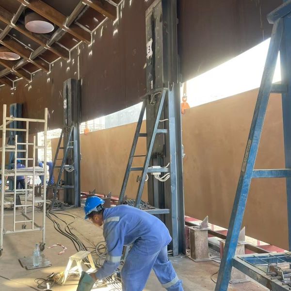 Glass-Lined Vessel Lifting 15t Bolted Electric Lead Screw 