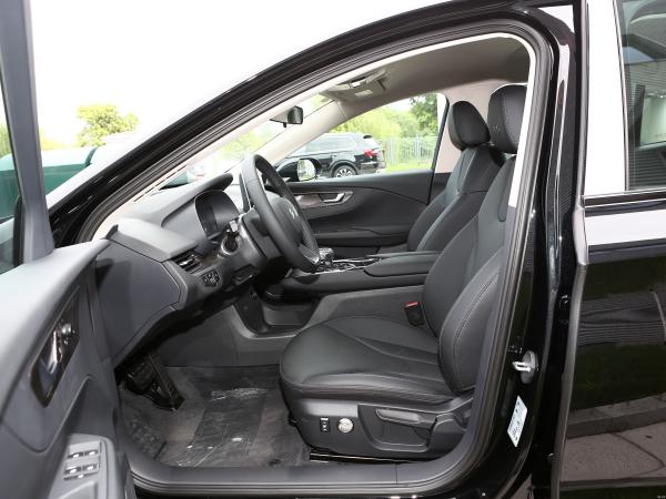 Pure Electric SUV EV Cars 4 Door 4 Seat 598 Horsepower Electric Motor