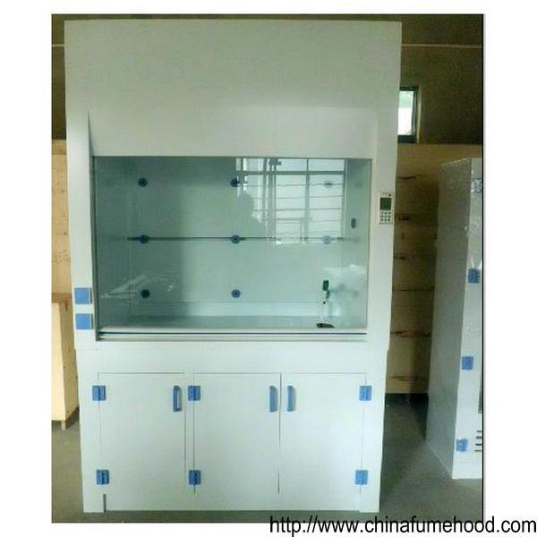 Polypropylene Laboratory Fume Cupboards AC220V Power Sockets SGS Certified