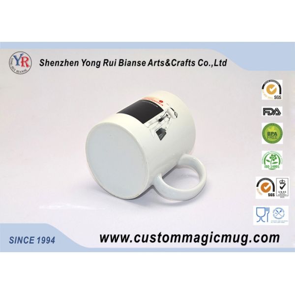 Bright Glazed White Ceramic 300 ML Coffee Mugs Heat Change