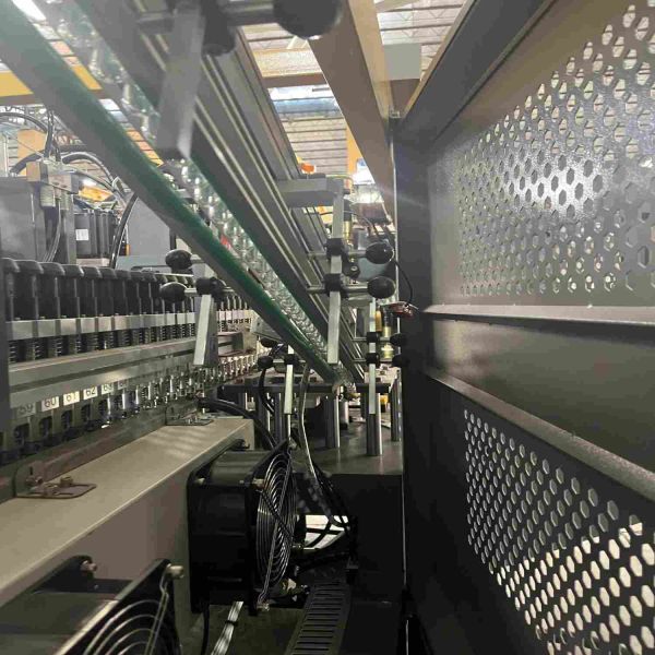 45kw Mineral Bottled Water Production Line High Speed Blowing Plant Machine 4000BPH