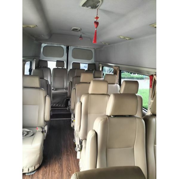JAC Mini Bus Second Hand Xingrui Isuzu Engine 17 Seats leather Luxury Transport