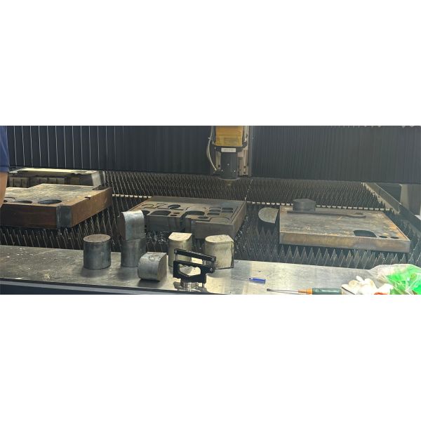 3015/4015/4020/6020/6015/6025 Laser Metal Cutting Machine For Stainless Steel Carton Steel