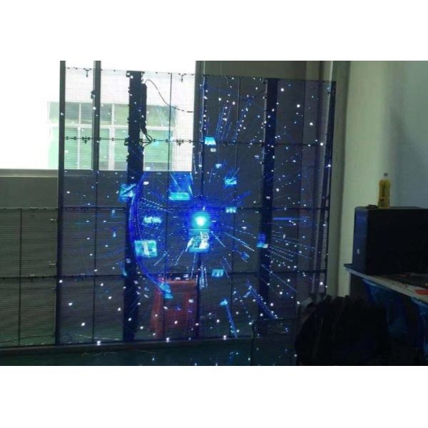 Humanized Operating Outdoor LED Screen Lightweight Thin Design Debugging