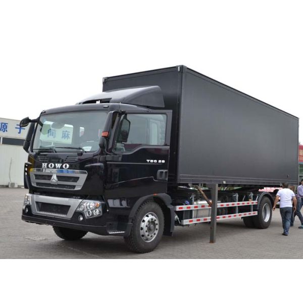 Semi- Trailer Cargo Van Truck SINOTRUK HOWO 16-20 Tons 4X2 LHD 290HP