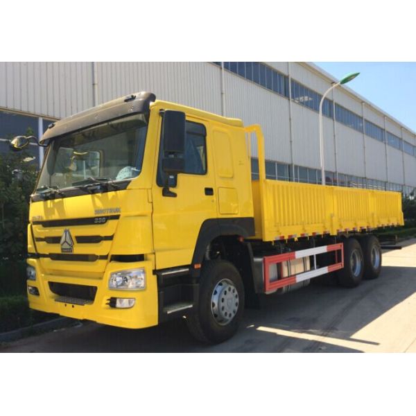 For sale sinotruk HOWO 8*4 stake box lorry 371 hp big volume