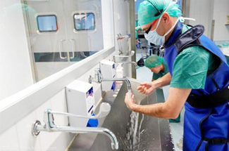 Датчик 2 станций выстукивает медицинскую нержавеющую сталь раковины мытья руки для больницы