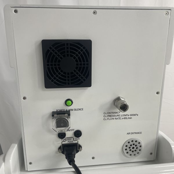 ИСО9001 Мобильная дыхательная машина ИВЛ Портативный больничный Ику Вентилятор