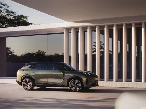 2023 Lynk Co 08 Plug-in Hybrid Long Range PRO SUV 120KM Pure Electric Range within Market
