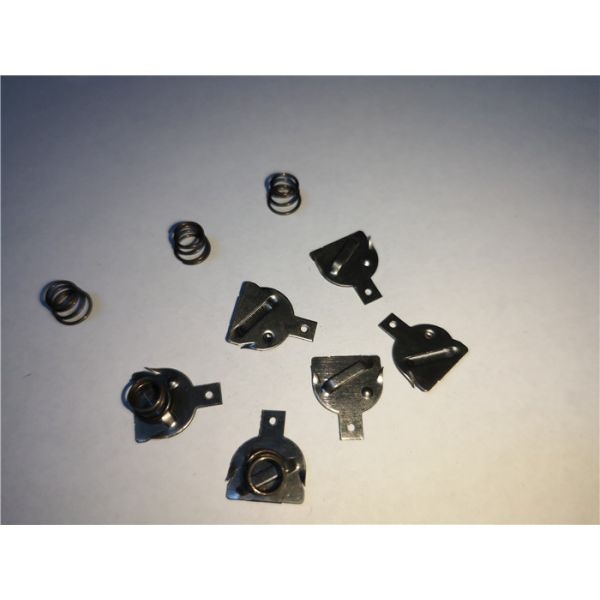 Держатель батареи АА плиты никеля Пресиссиве штемпелюя плиту крышки батареи частей