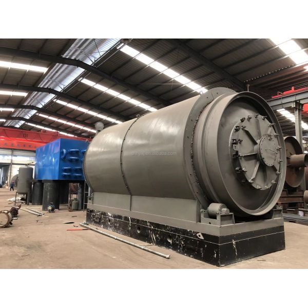 Машины для переработки шин Пиролиз Отходы от шин к нефти Линия производства нефти Переработка нефти