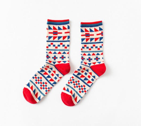 Eco Friendly Ladies Fashion Socks , Breathable Pretty Womens Socks Customized Logo