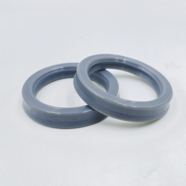 OEM Hydraulic Cylinder Seals Two Sealing Lips Piston Oil Seals Impact Resistant