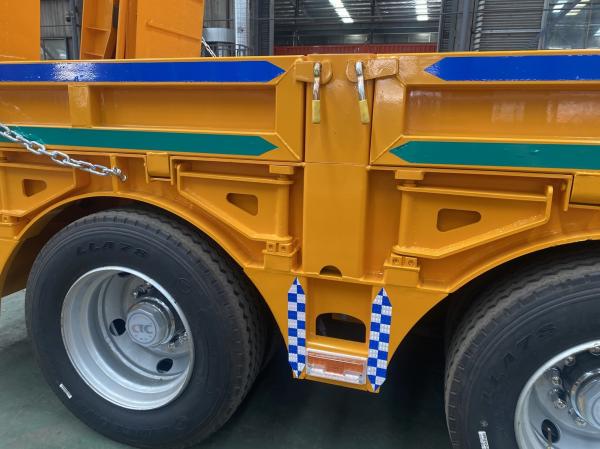 CIMC Latest Design Low Panel Flatbed Semi-Truck Trailer Cargo Lowbed Trailer