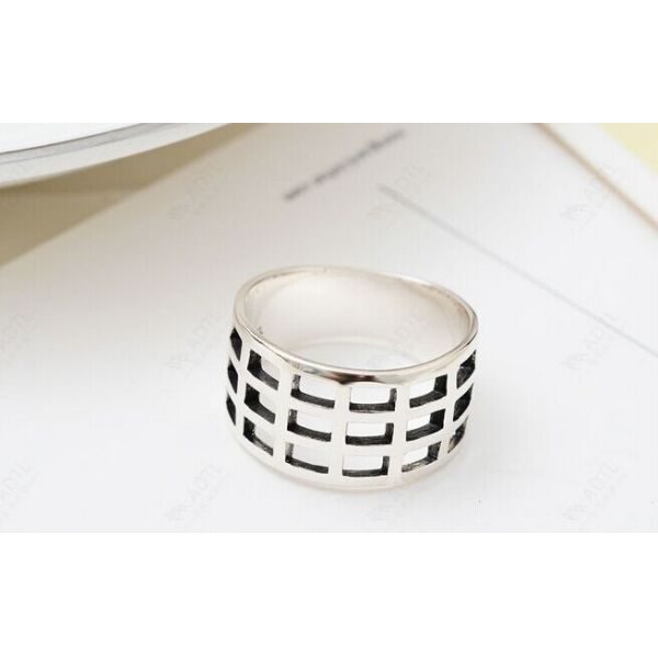 Europe retro silver rings exaggerated grid