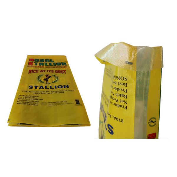 Thick Red And White Woven Polypropylene Feed Bags 50lb Lightweight