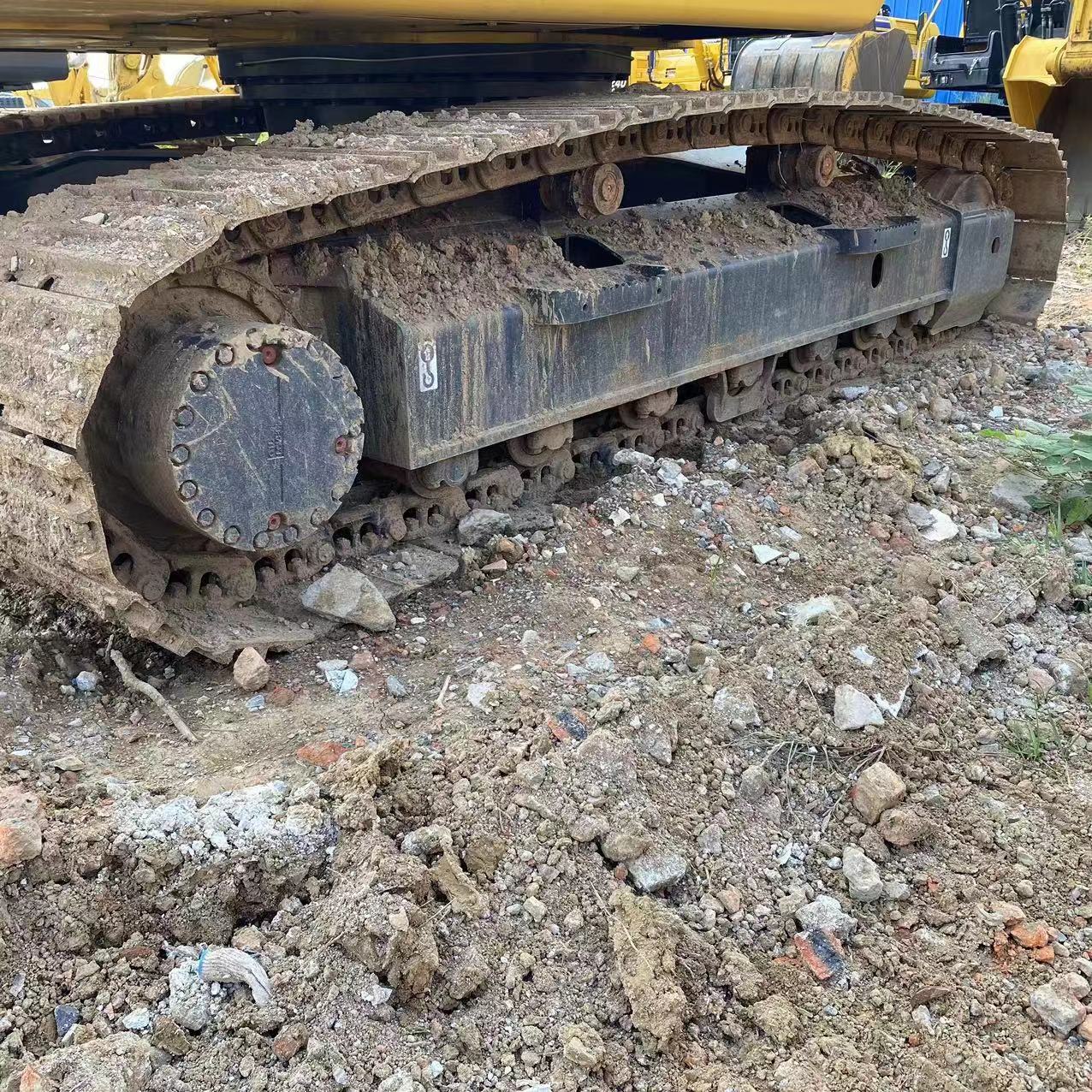 PC 200 Использованные экскаваторы Komatsu Crawler Рабочая масса 23,6 тонн Для строительных работ
