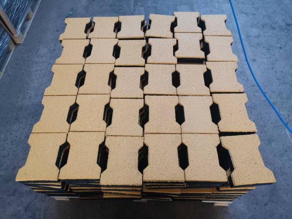 Interlocking Horse Stall Mats 35mm Thick SBR Rubber Granules