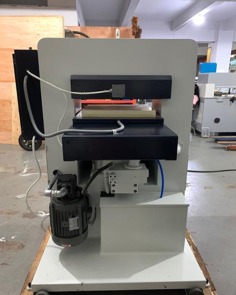 130T Genuine Hydraulic Leather Embossing Machine for Large Area