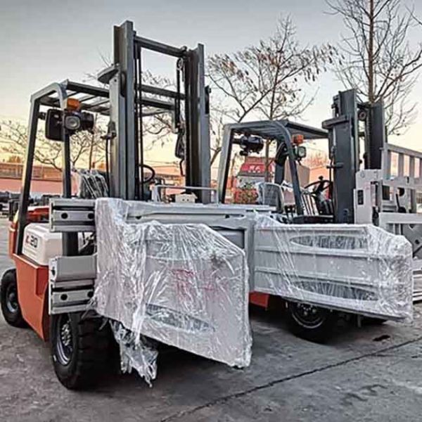 Chinese Gasoline Powered Forklift GQ-4Y Gasoline 2 Ton Forklift