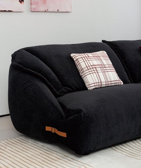 Modern luxury fabric sofa paired with leisure chair combination