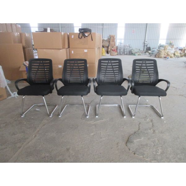 Ergonomic Chair Modern Style Silver Base Mesh Office Chair with Adjustable Height